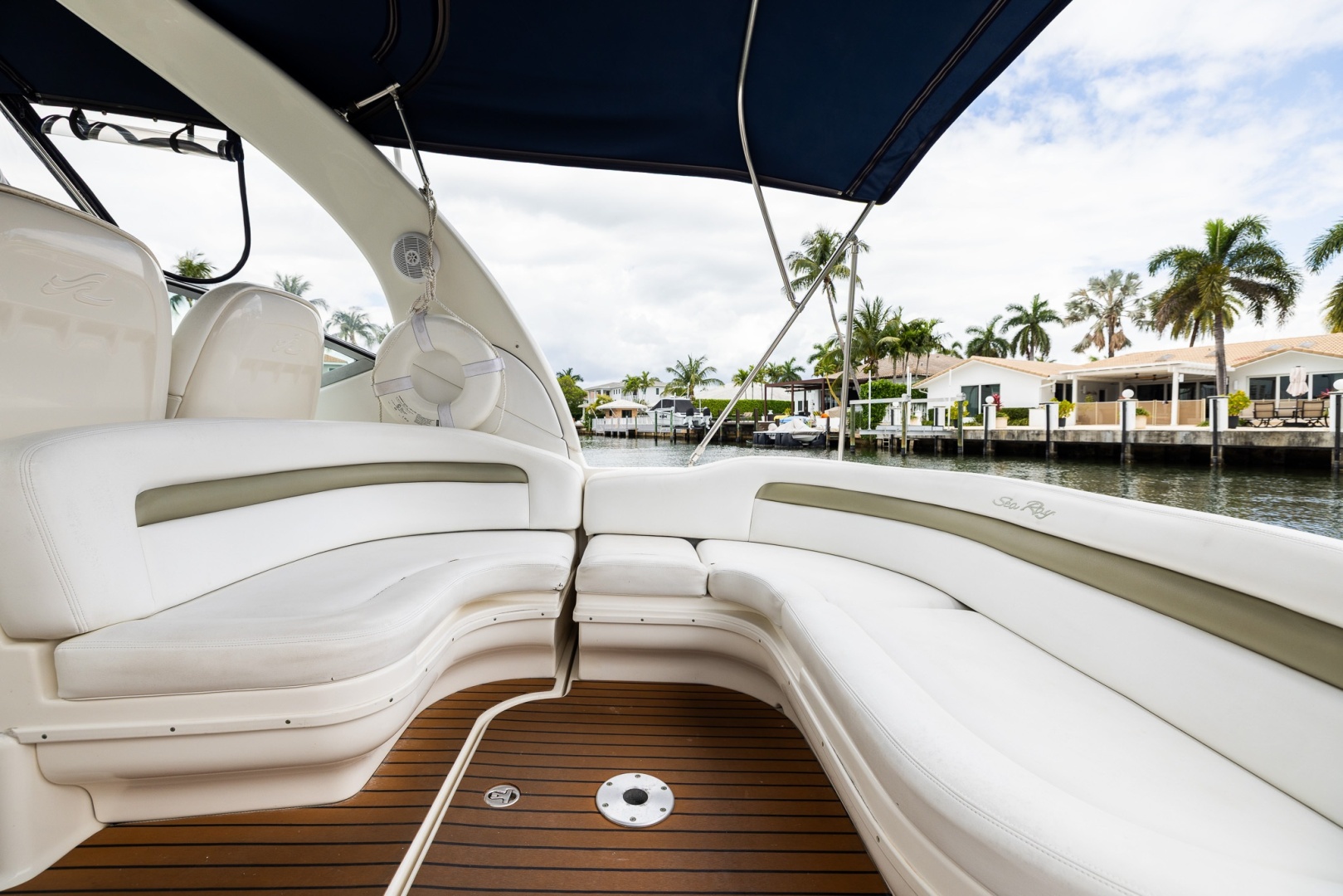 34ft Sea Ray Yacht For Sale