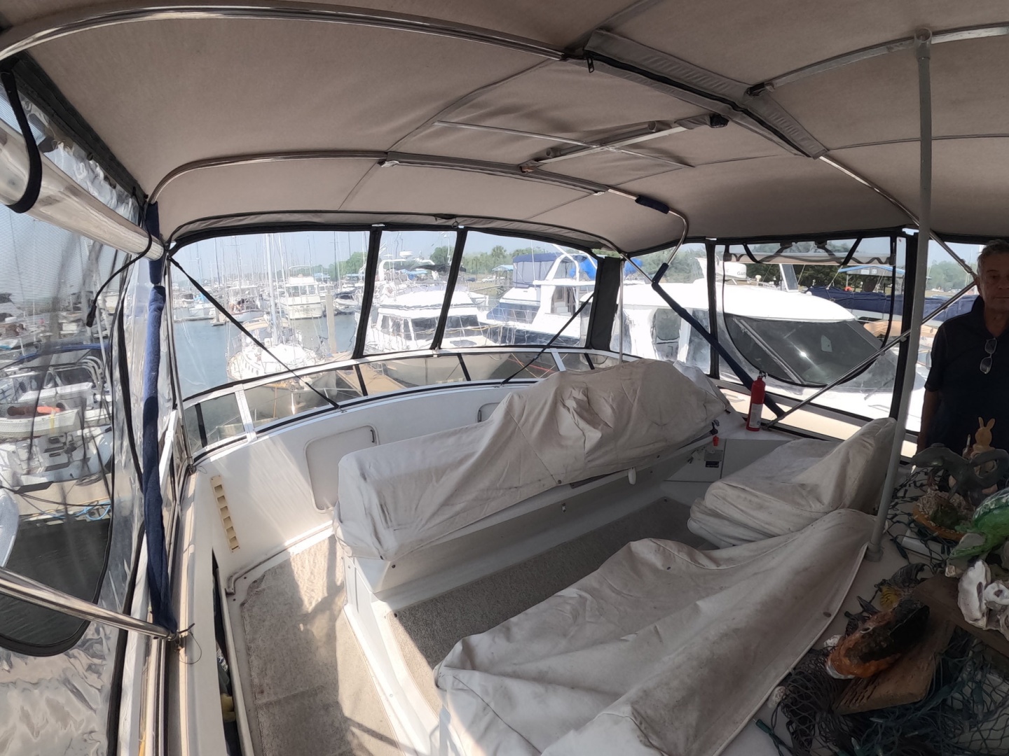 BRITER HORIZON 40ft Carver Yacht For Sale