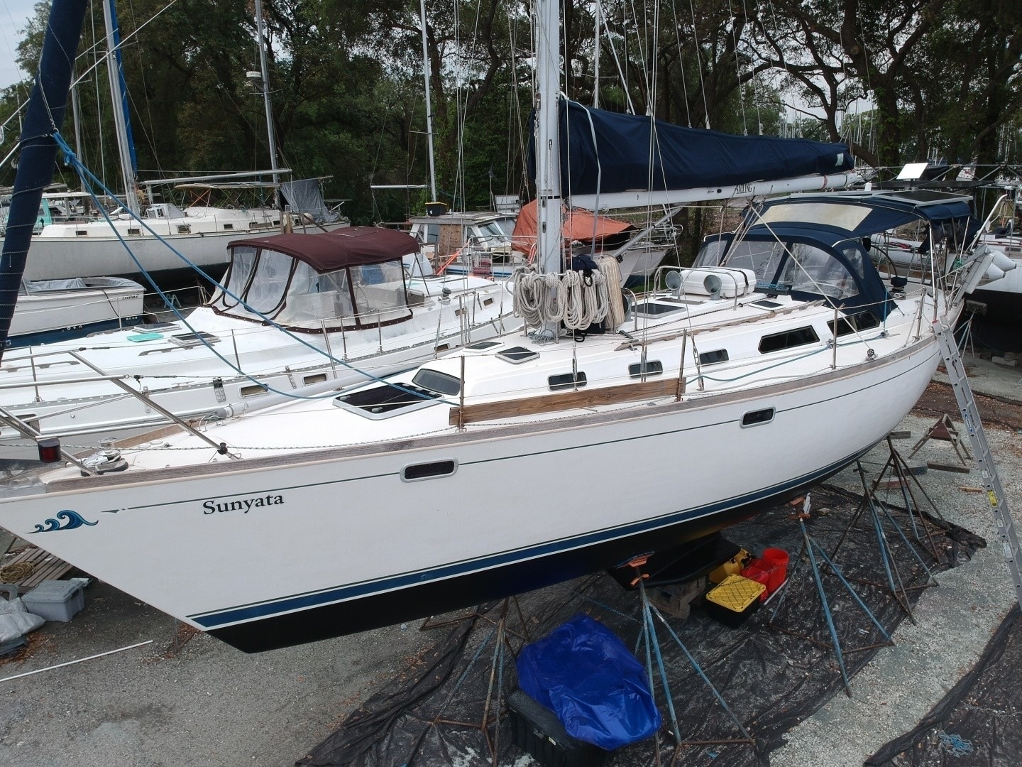 SUNYATA 42ft Sabre Yacht For Sale