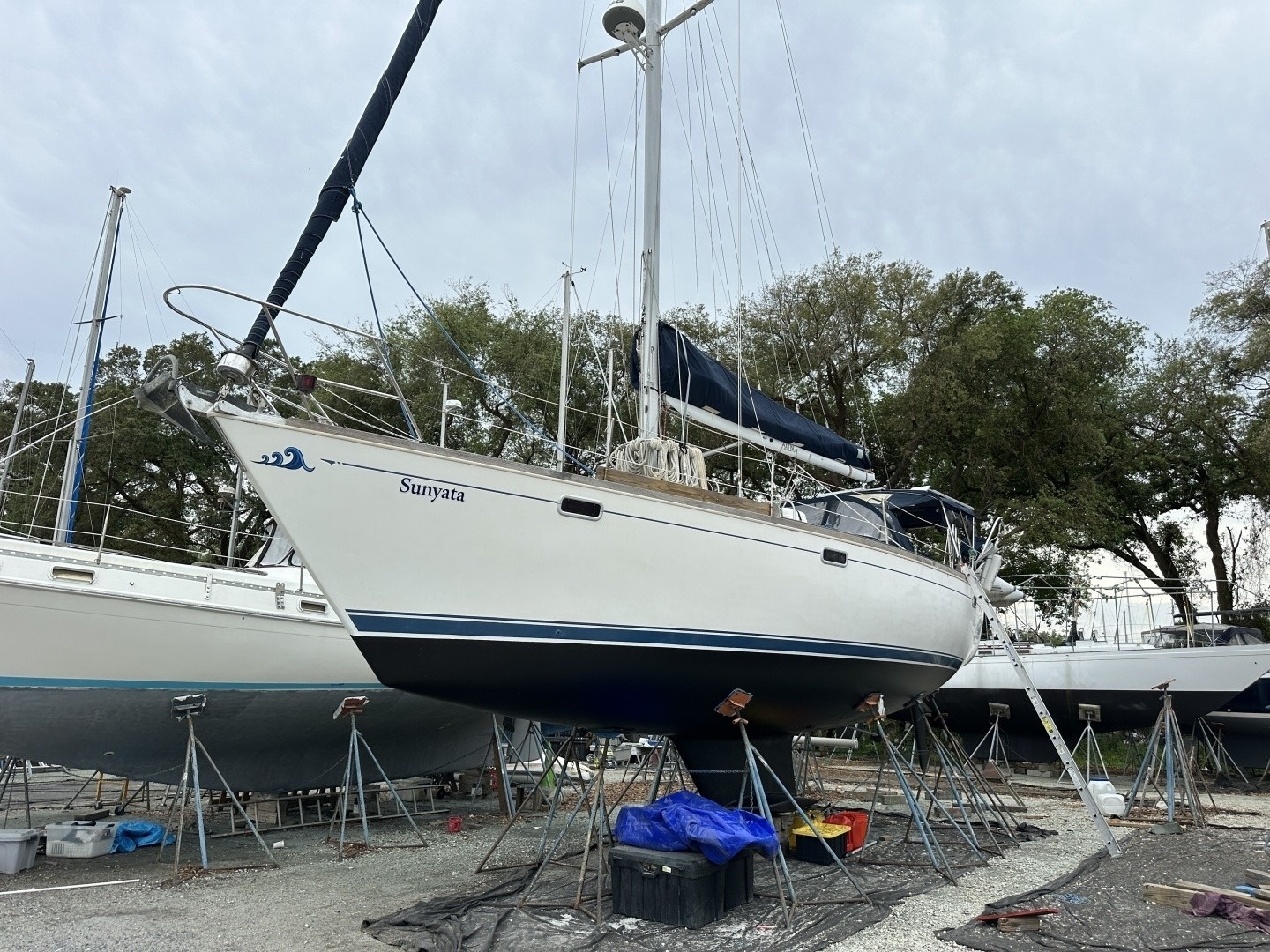 SUNYATA 42ft Sabre Yacht For Sale
