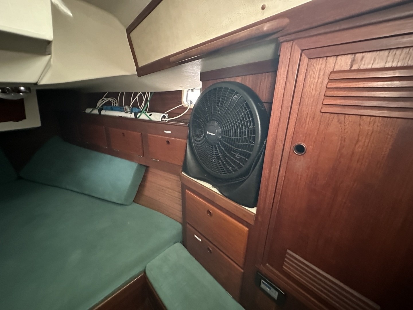 1991 Sabre 425