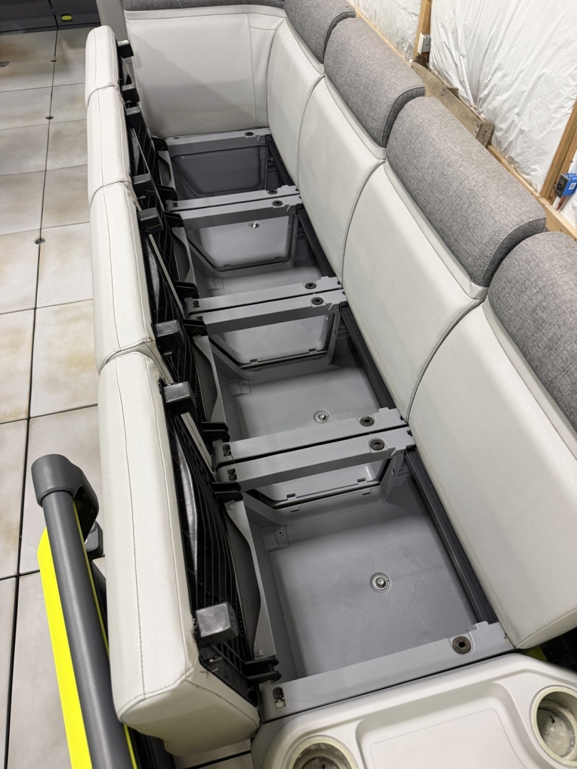 2022 Bombardier Sea Doo Switch Cruise 21