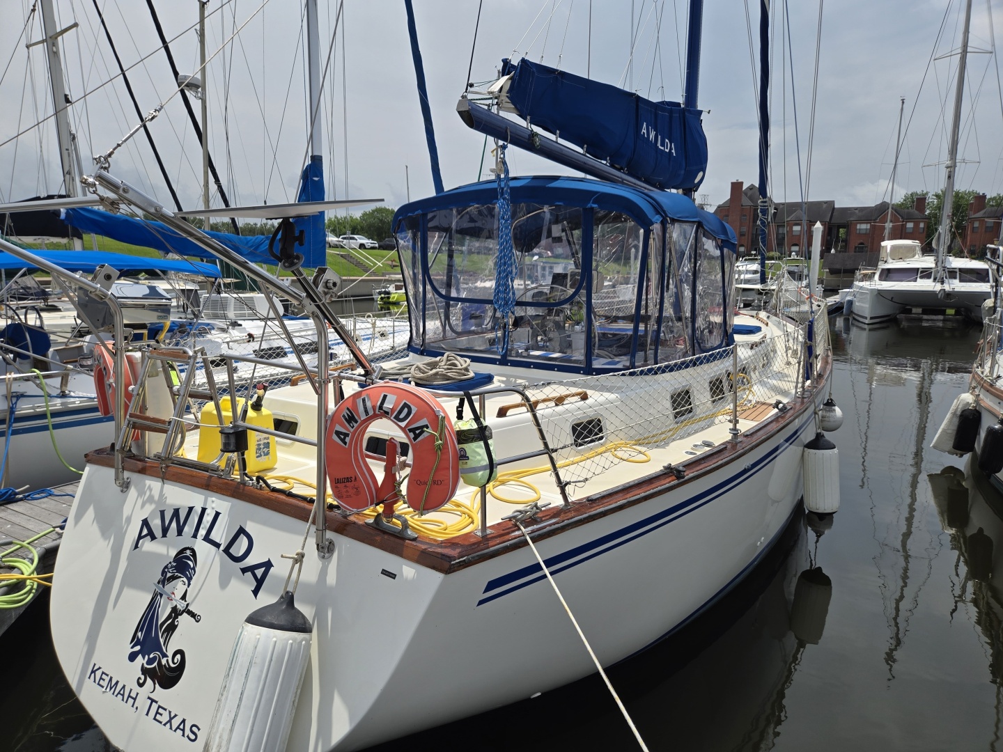 1985 Endeavour 42 CC