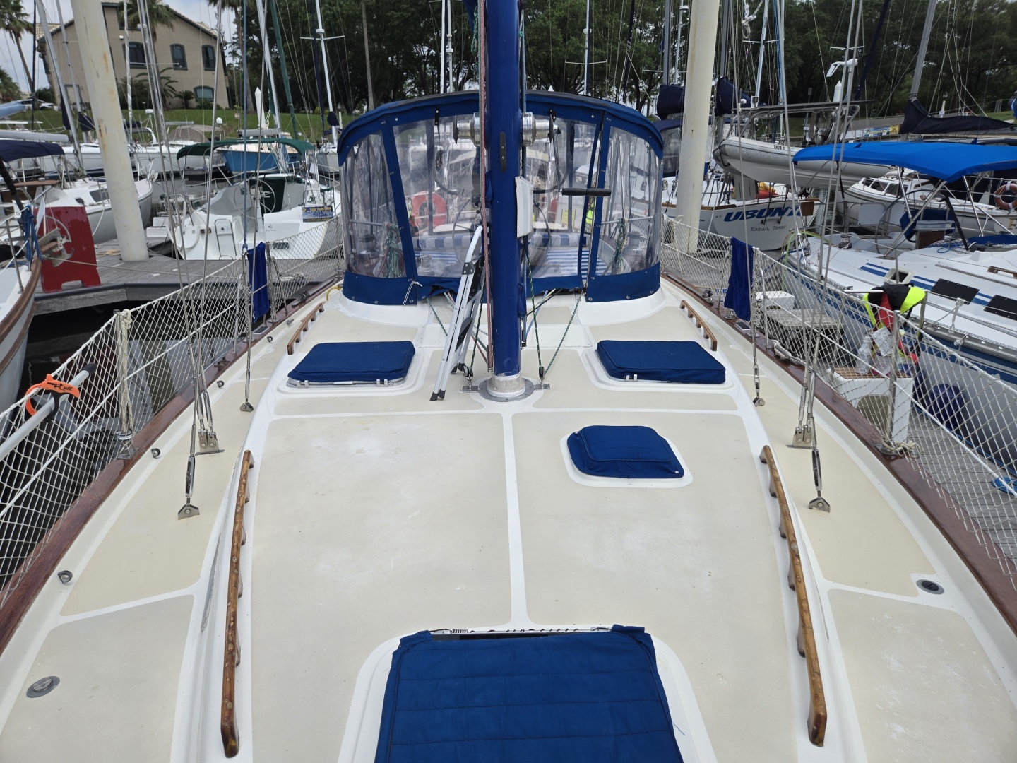 1985 Endeavour 42 CC