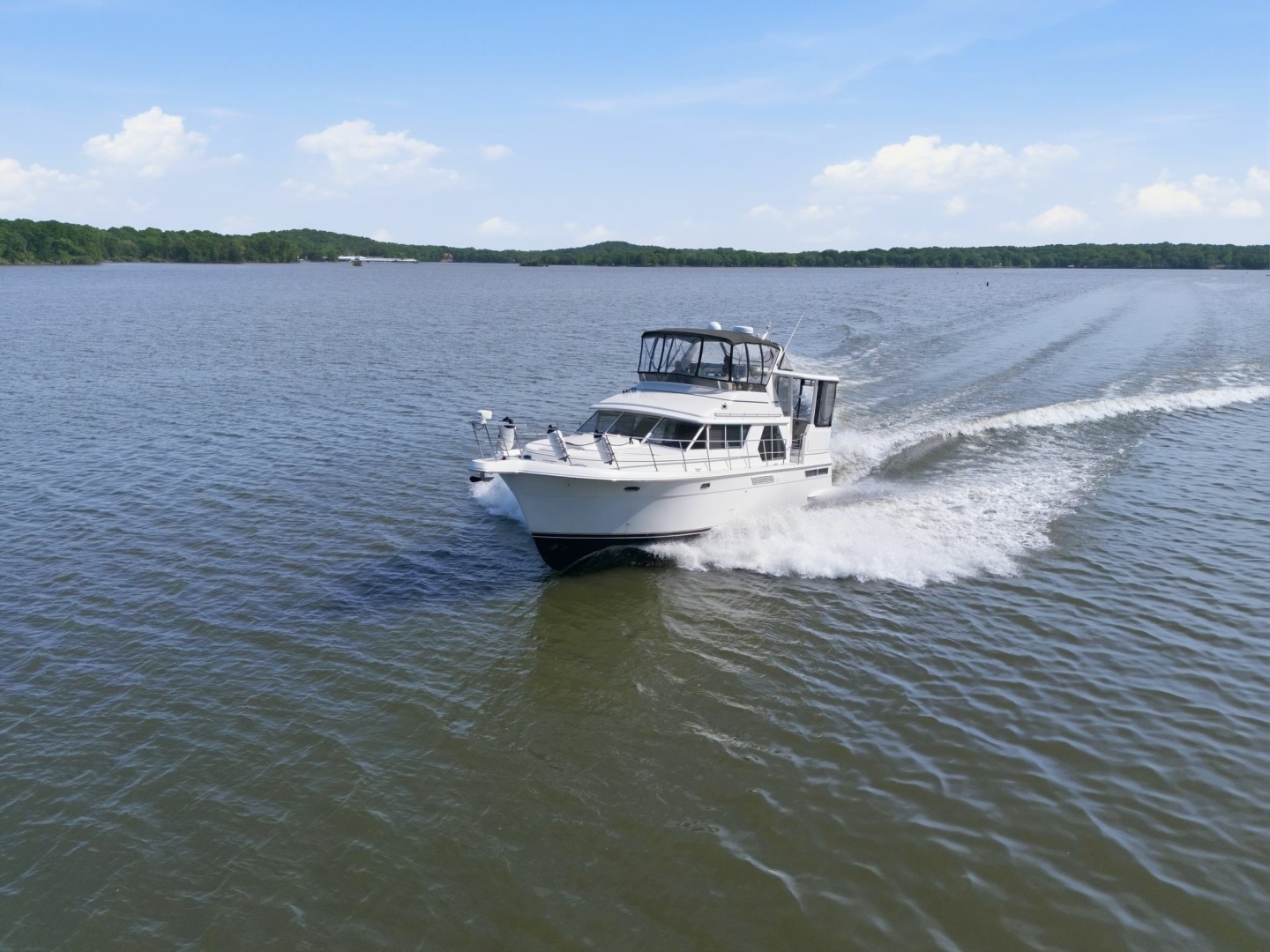 44ft Carver Yacht For Sale