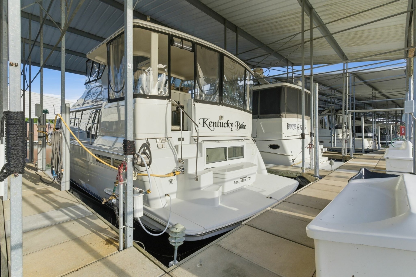 44ft Carver Yacht For Sale