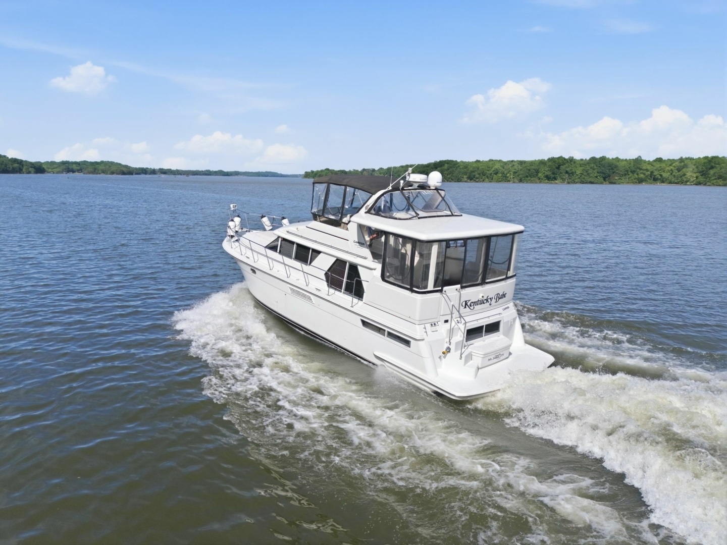 44ft Carver Yacht For Sale