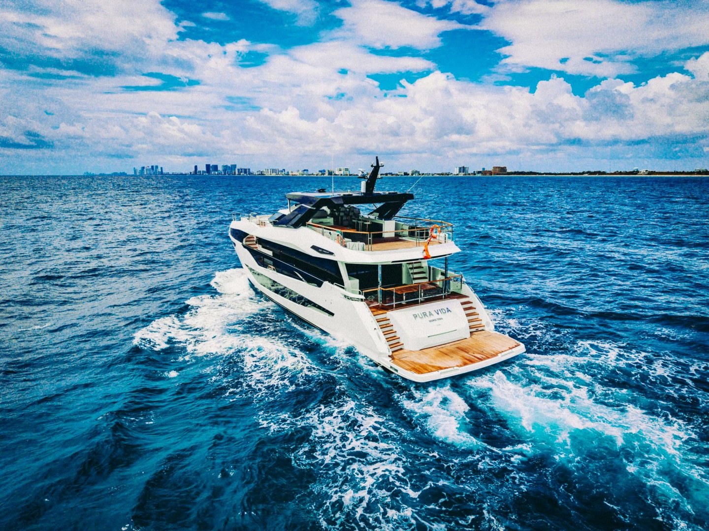 2024 Sunseeker Sunseeker 100 Yacht