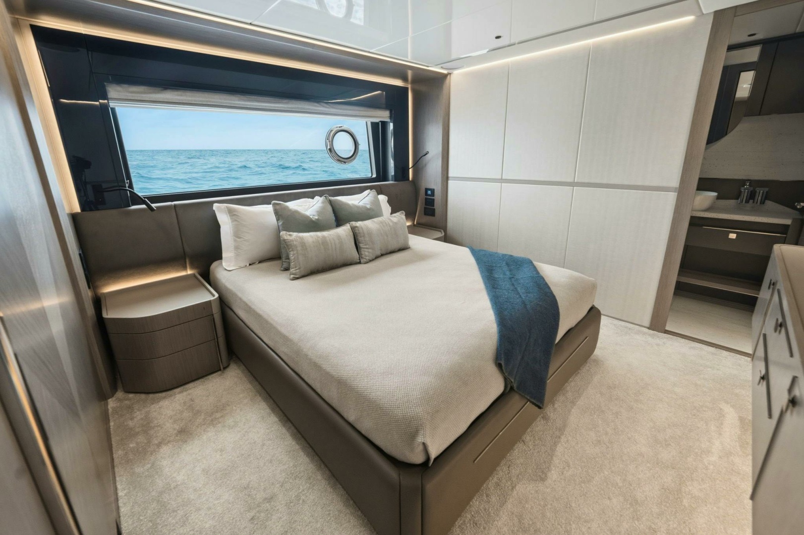 2024 Sunseeker Sunseeker 100 Yacht