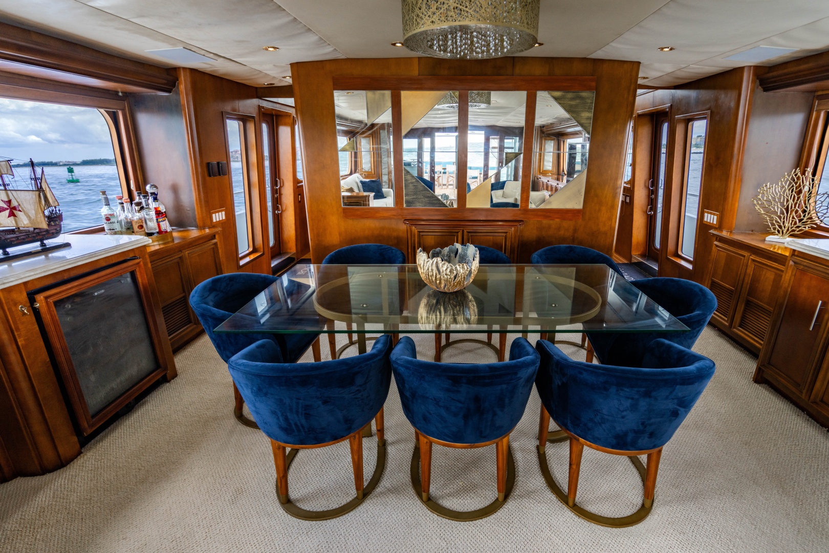 2006 Broward Raised Pilothouse