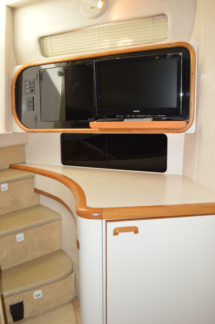 The Job Site 50ft Sea Ray Yacht For Sale