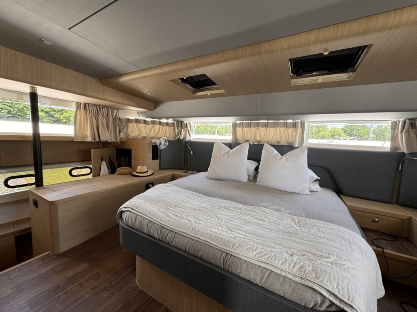 2024 Aquila 54 YACHT 54ft Aquila Yacht For Sale