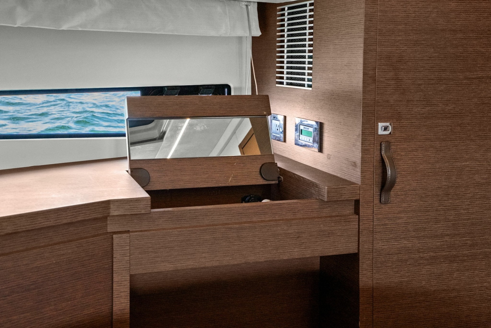 Galati Yacht Sales Trade 46ft Prestige Yacht For Sale Galati Yacht Sales Trade 46ft Prestige Yacht For Sale