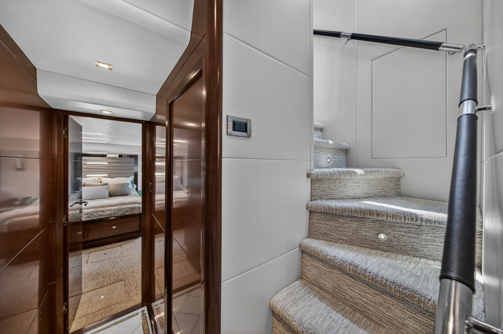 2021 Ocean Alexander 70E