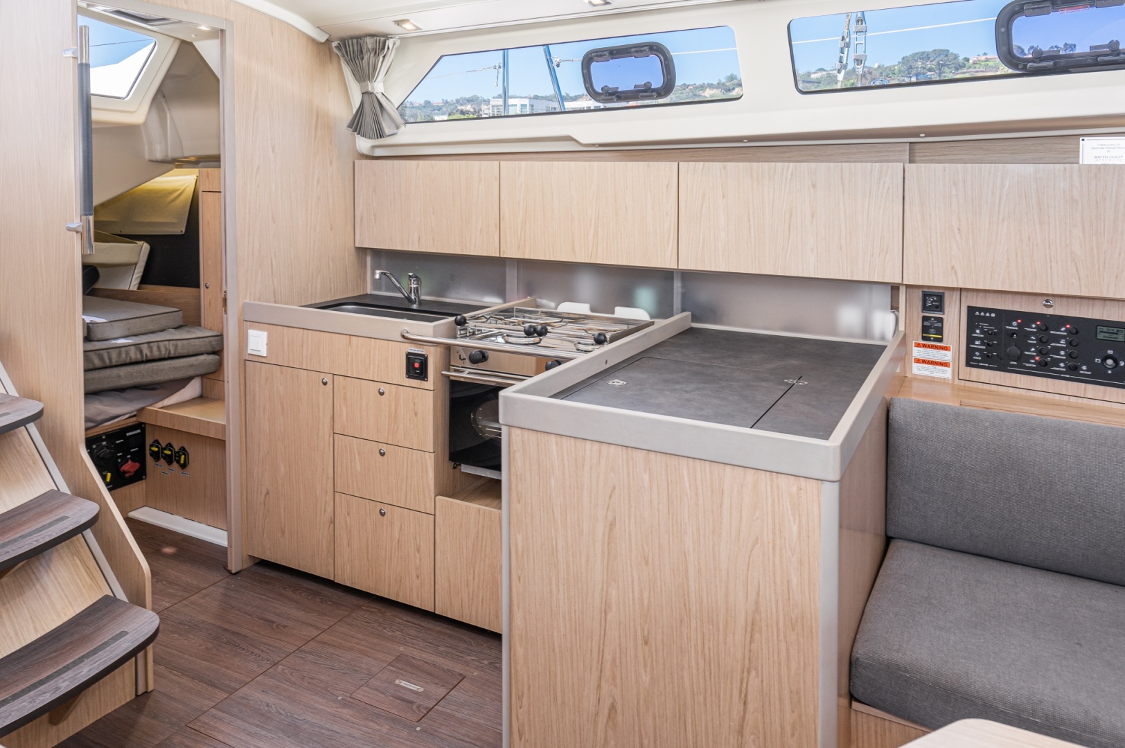 2018 Beneteau Oceanis 41.1