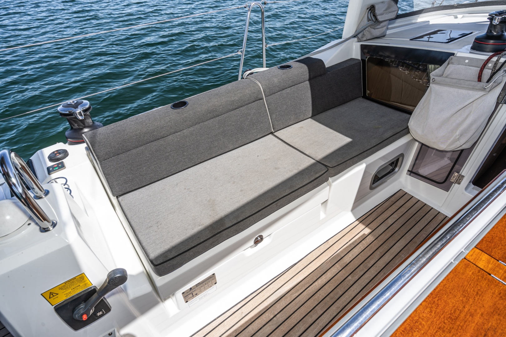 2018 Beneteau Oceanis 41.1