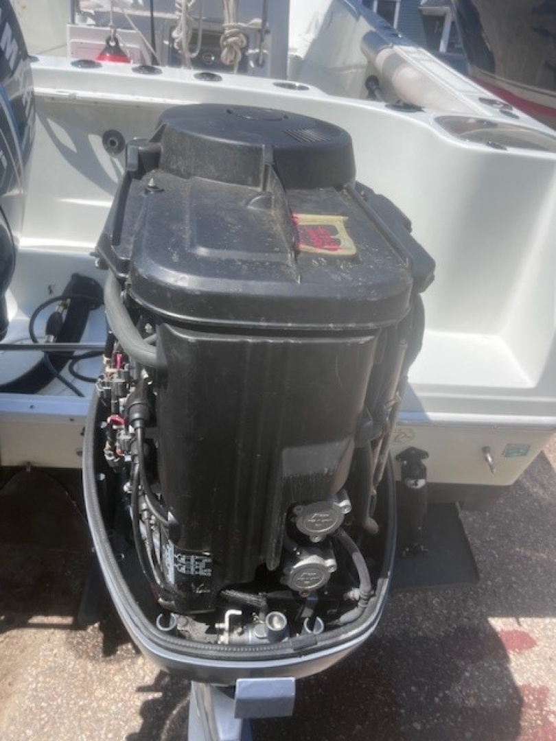 Strbrd Yamaha Cover Off 2