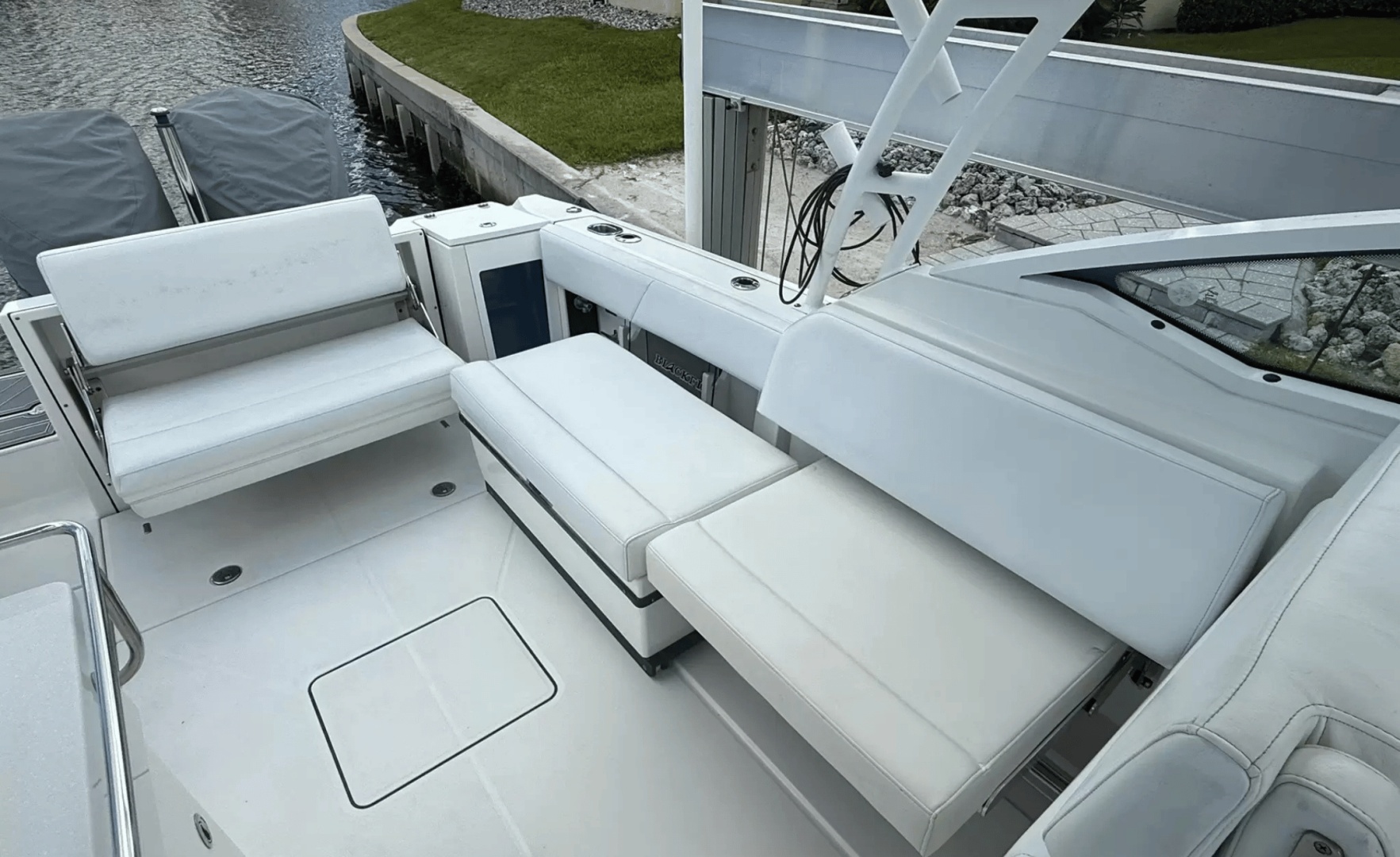 2020 Blackfin 272DC