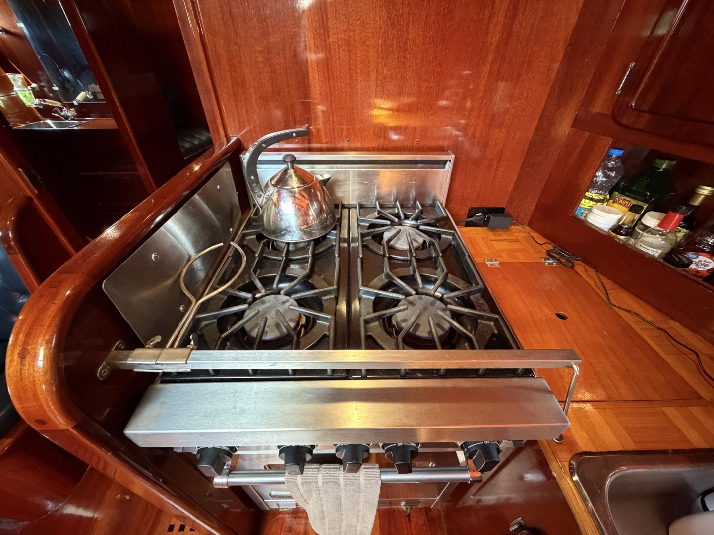 MERU 62ft Custom Yacht For Sale