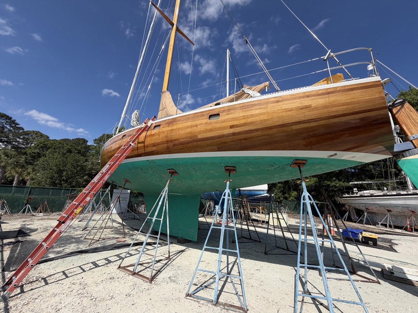 MERU 62ft Custom Yacht For Sale