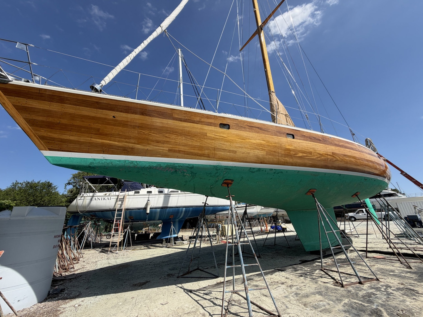 MERU 62ft Custom Yacht For Sale