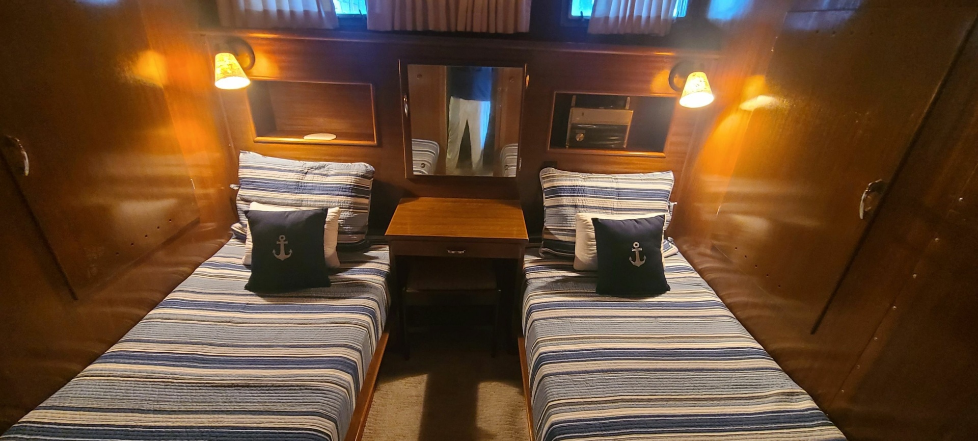 DANAMITE 58ft Chris Craft Yacht For Sale