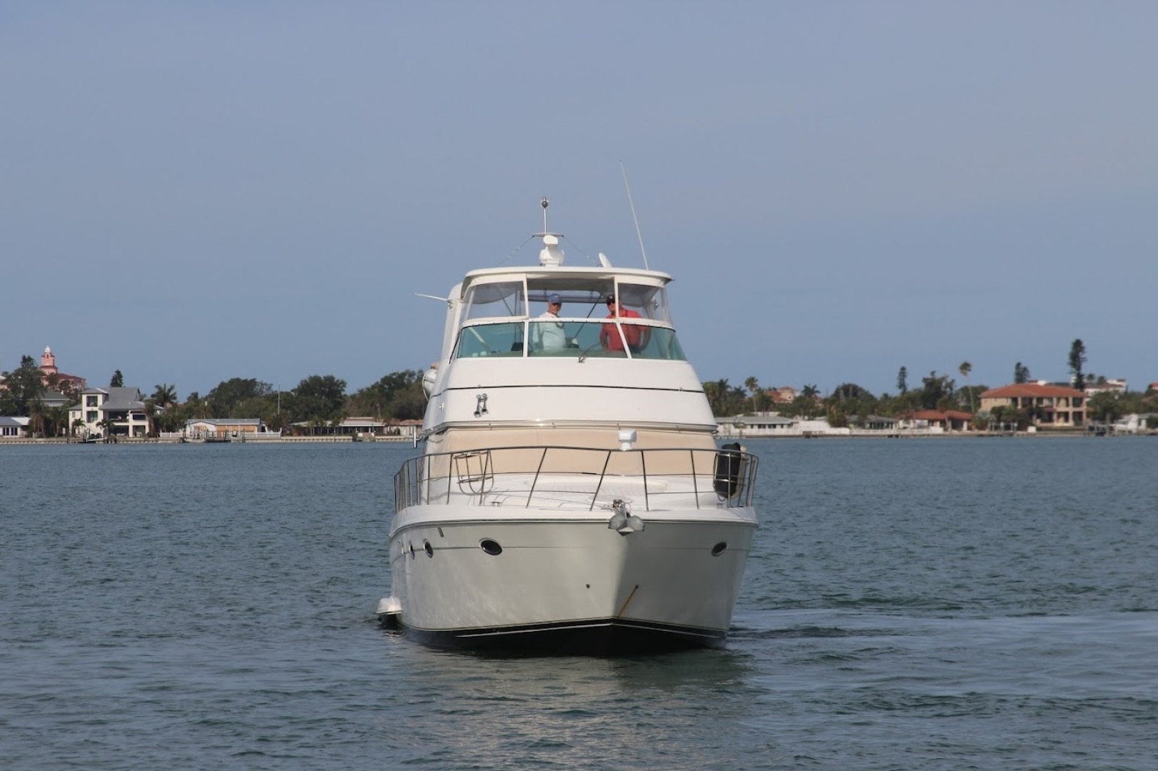 2005 Carver 46 Voyager