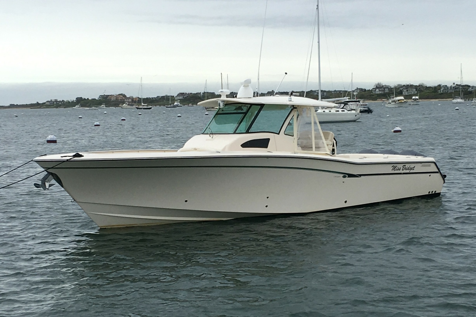 2011 Grady-White 