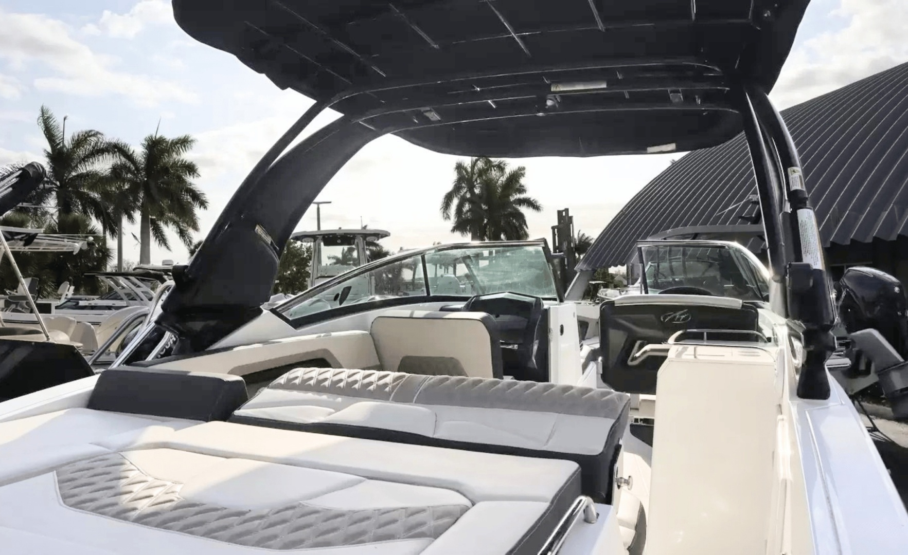 29ft Monterey Yacht For Sale
