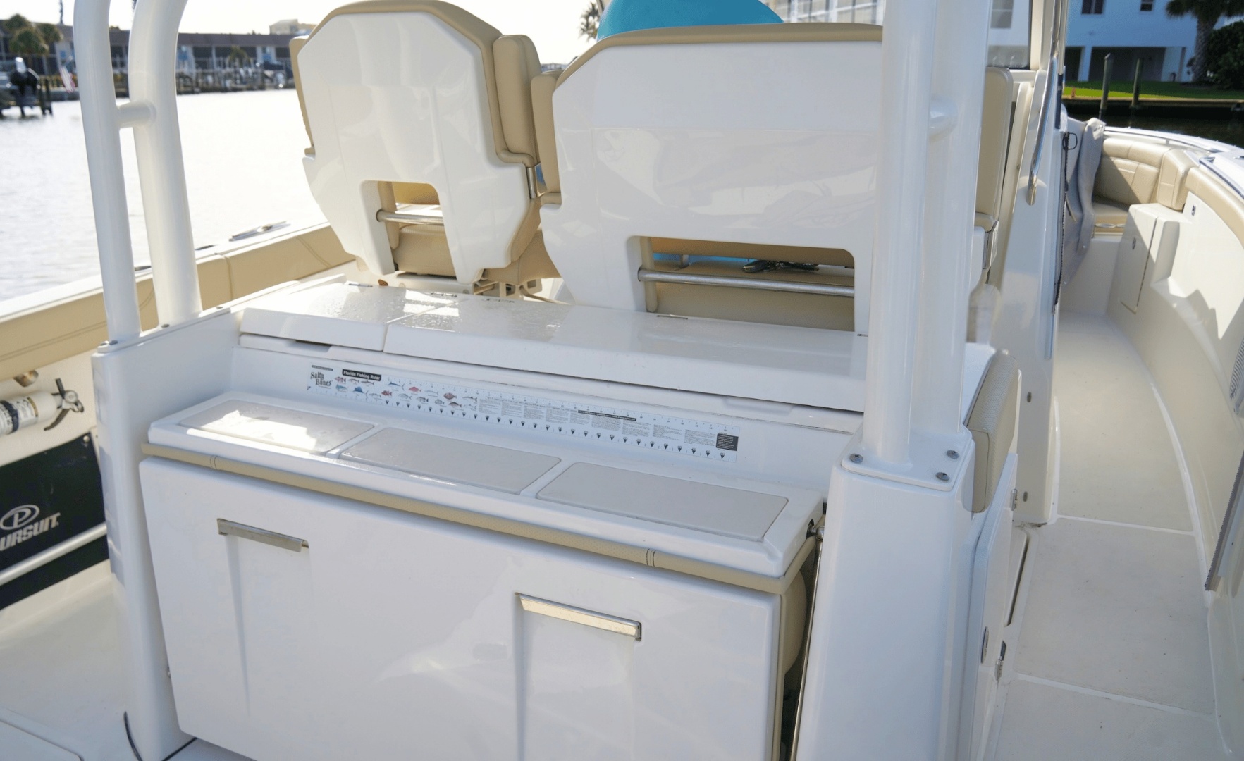 34ft Pursuit Yacht For Sale 34ft Pursuit Yacht For Sale