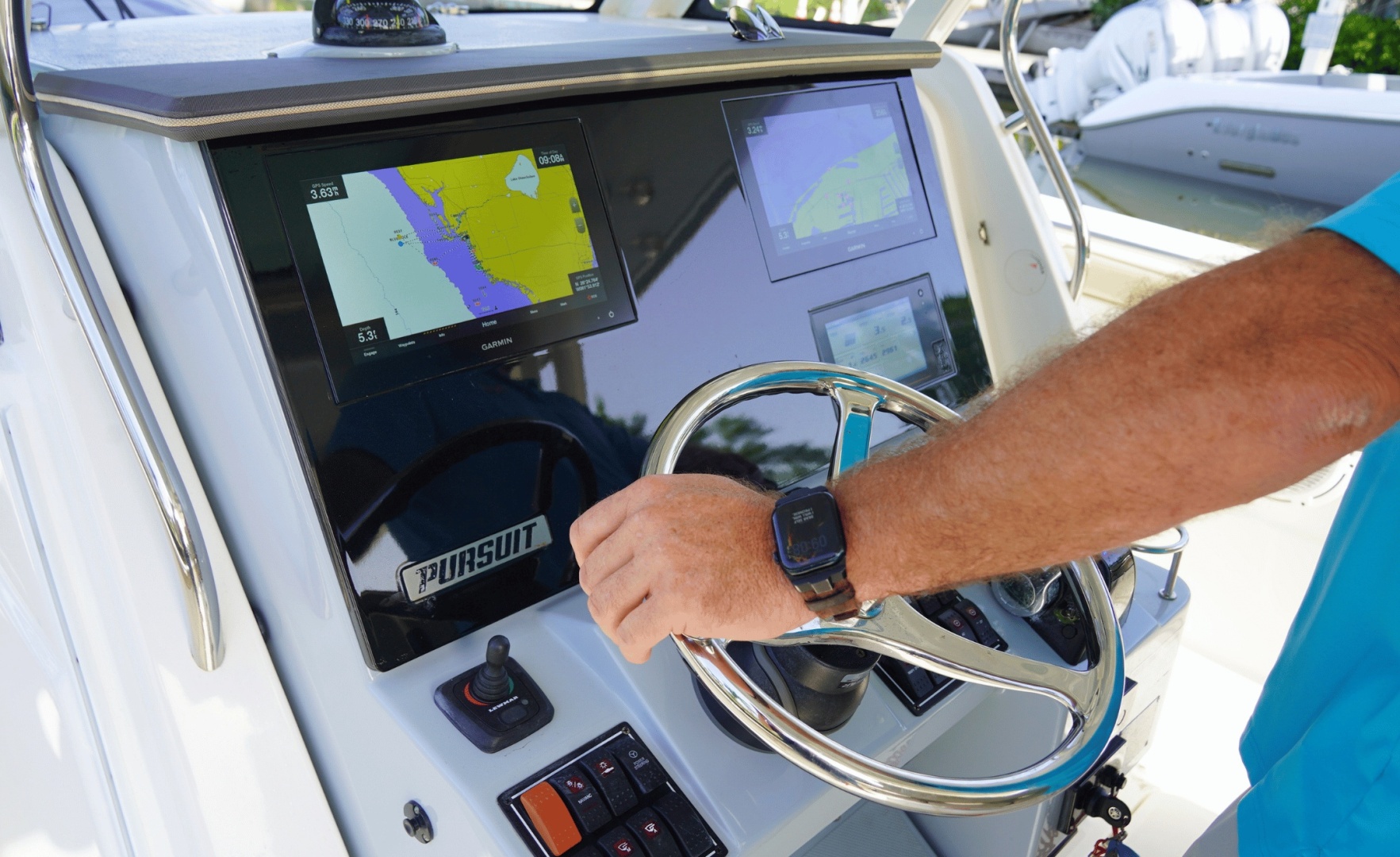 34ft Pursuit Yacht For Sale 34ft Pursuit Yacht For Sale
