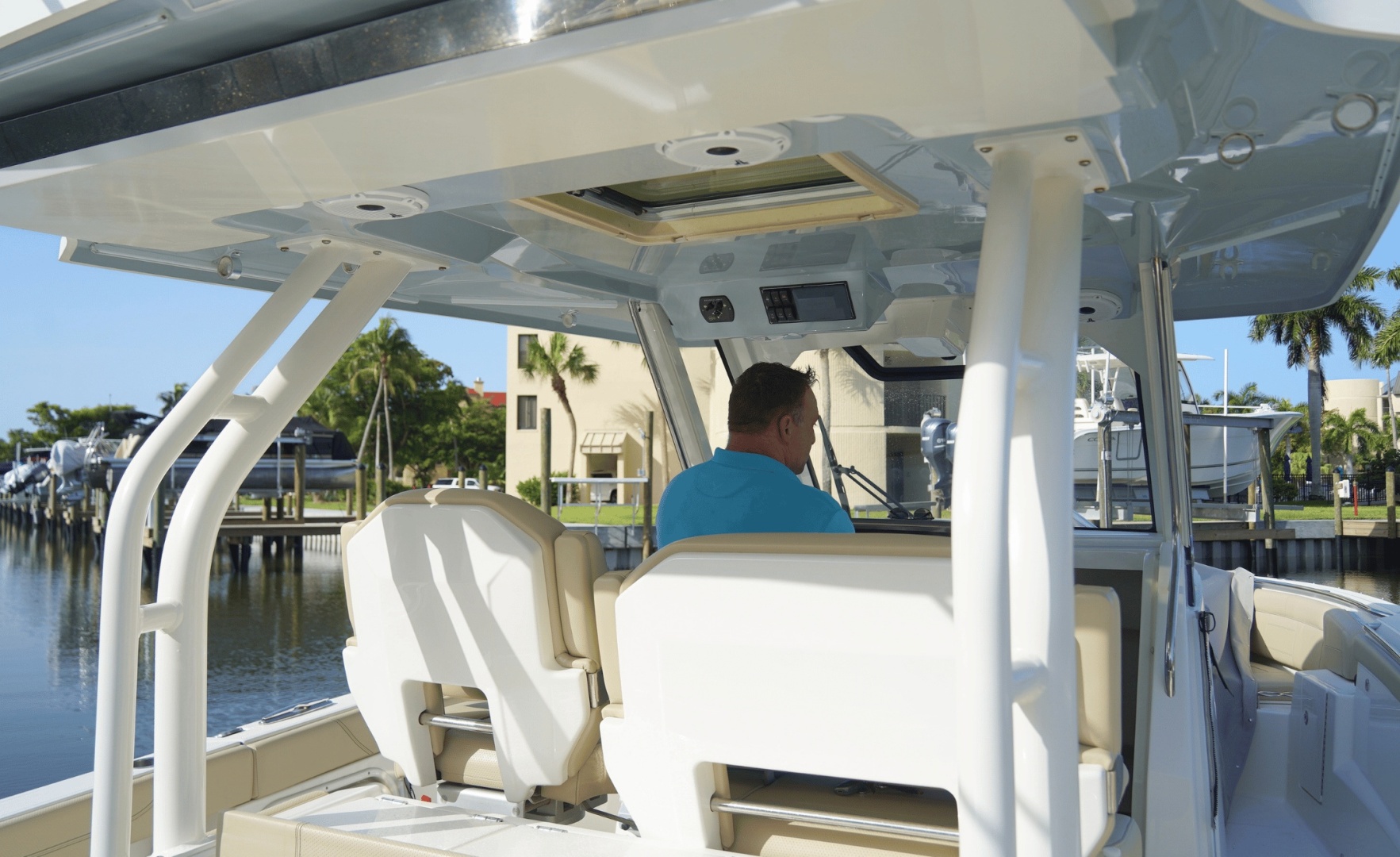 34ft Pursuit Yacht For Sale 34ft Pursuit Yacht For Sale