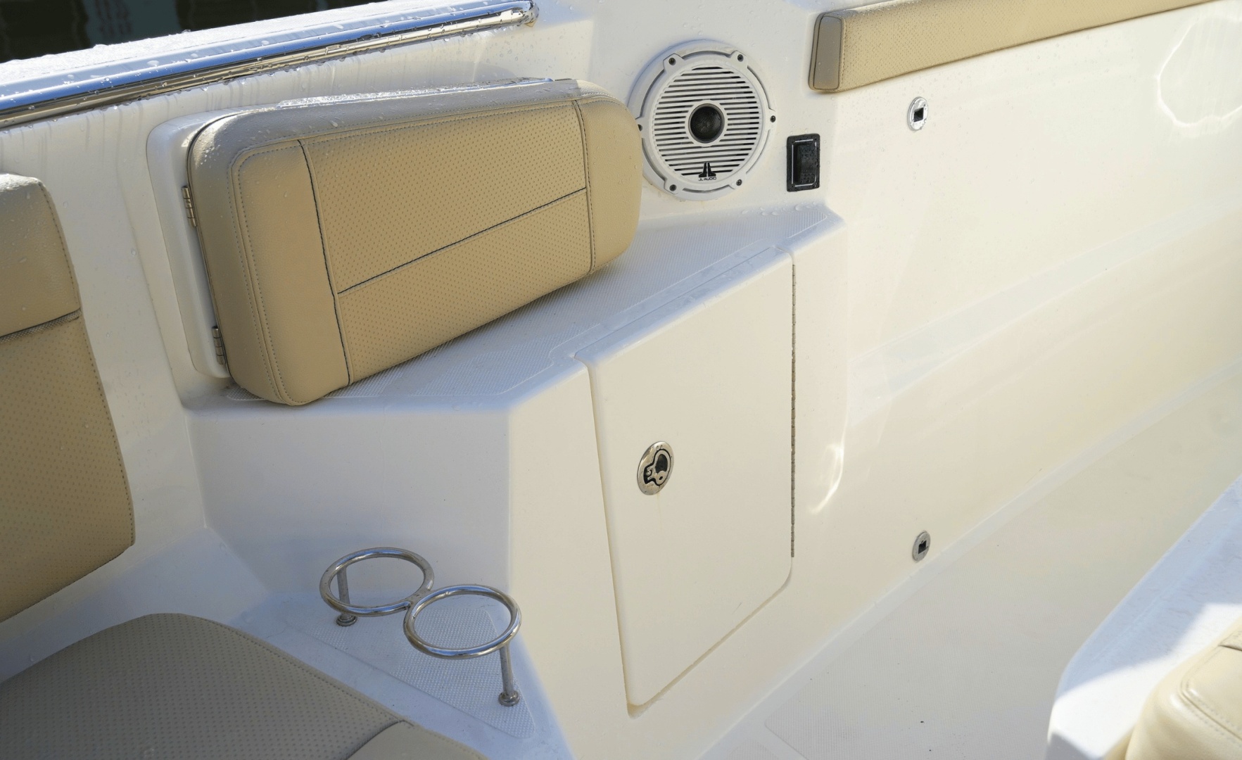 34ft Pursuit Yacht For Sale 34ft Pursuit Yacht For Sale
