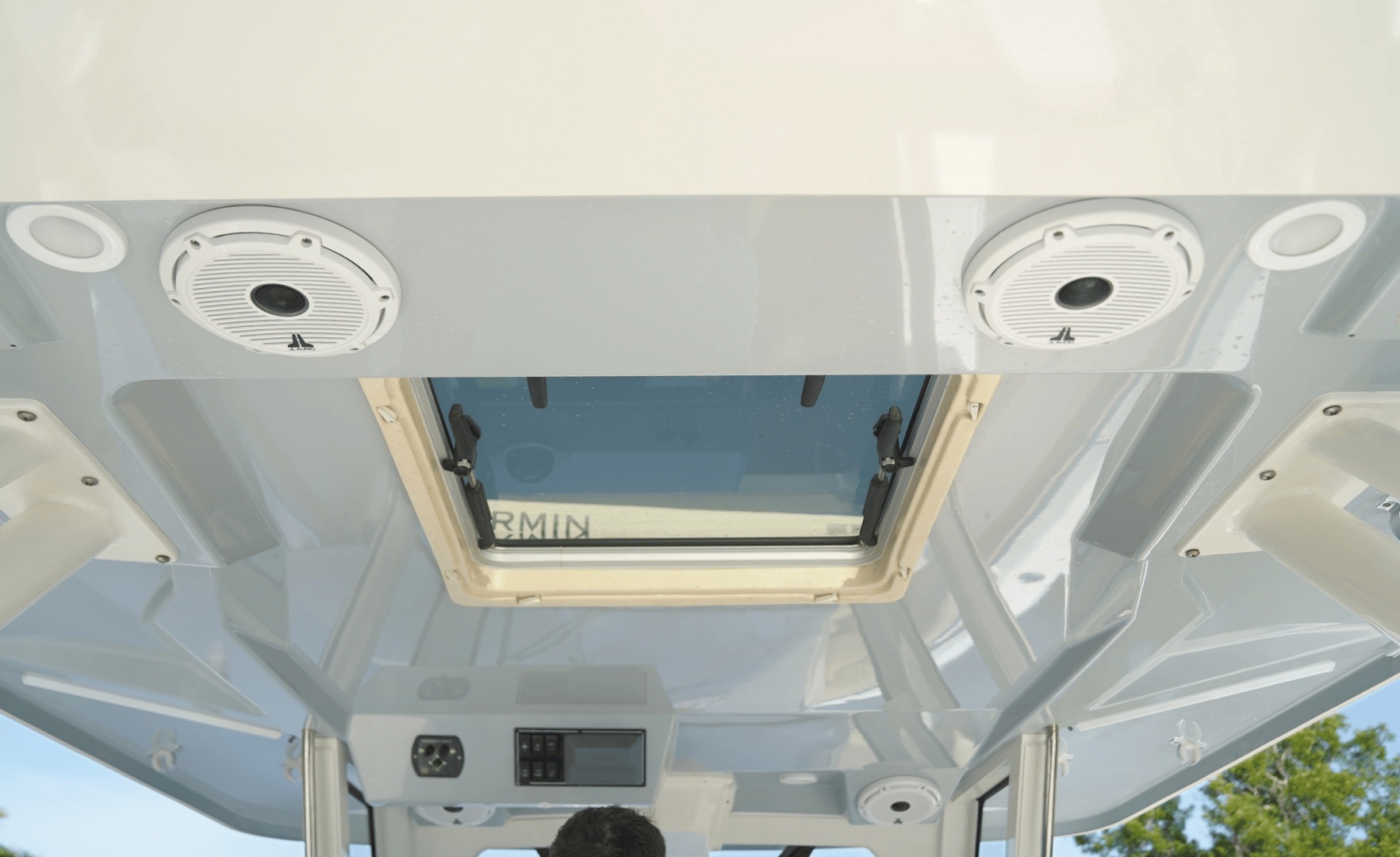 34ft Pursuit Yacht For Sale 34ft Pursuit Yacht For Sale