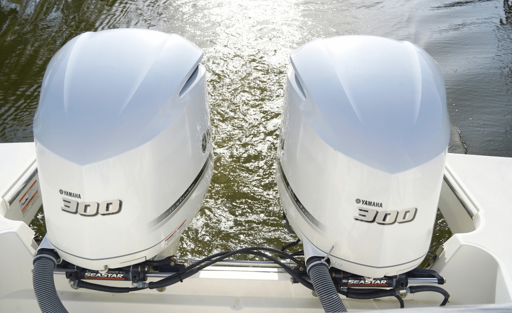 34ft Pursuit Yacht For Sale 34ft Pursuit Yacht For Sale