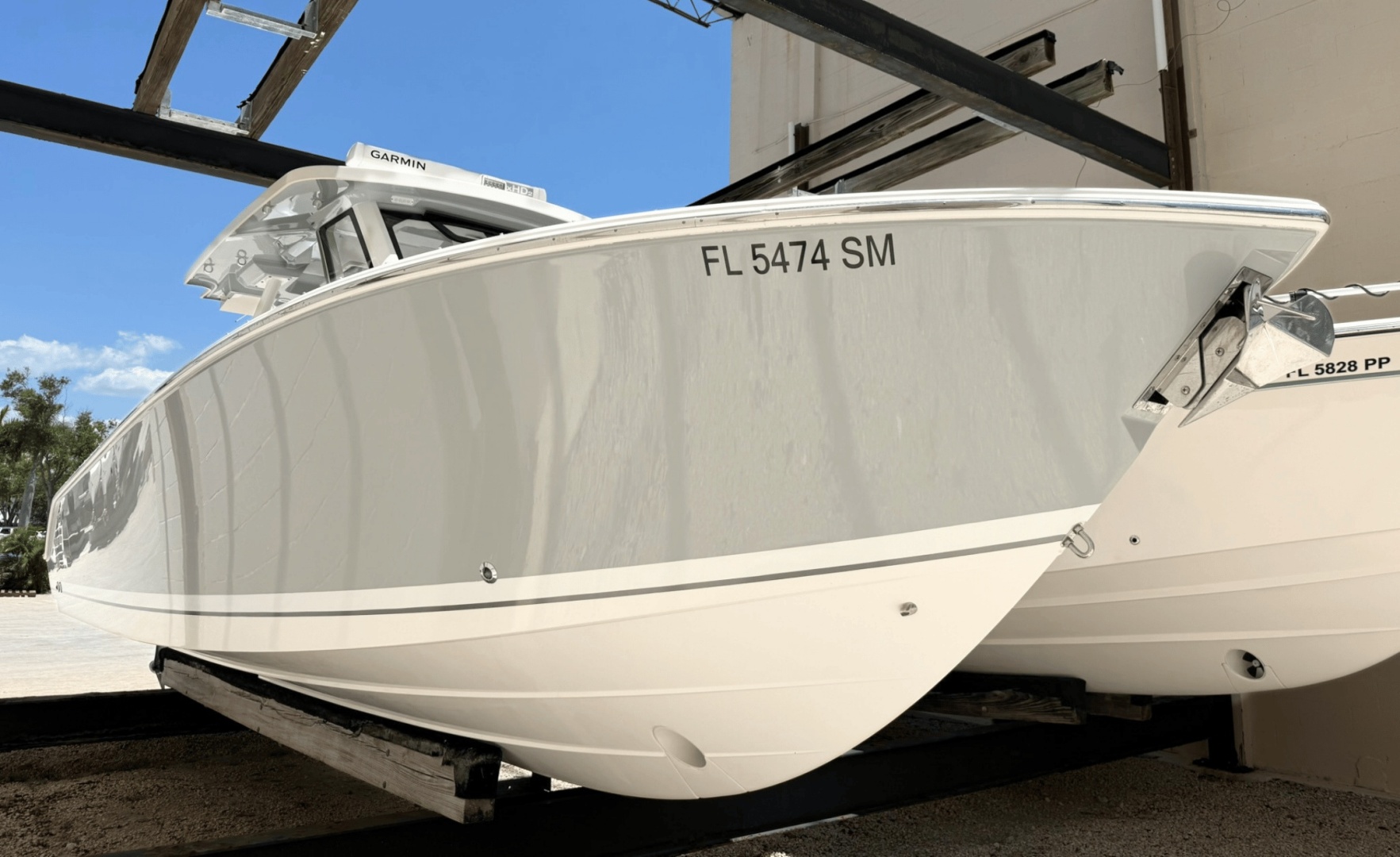 2020 Pursuit S328