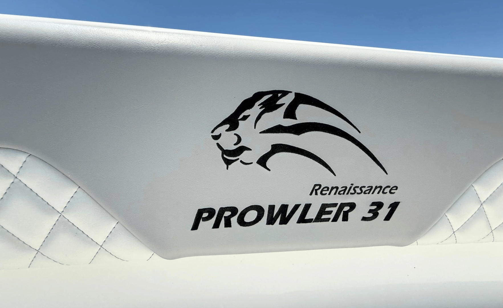 33ft Prowler Yacht For Sale
