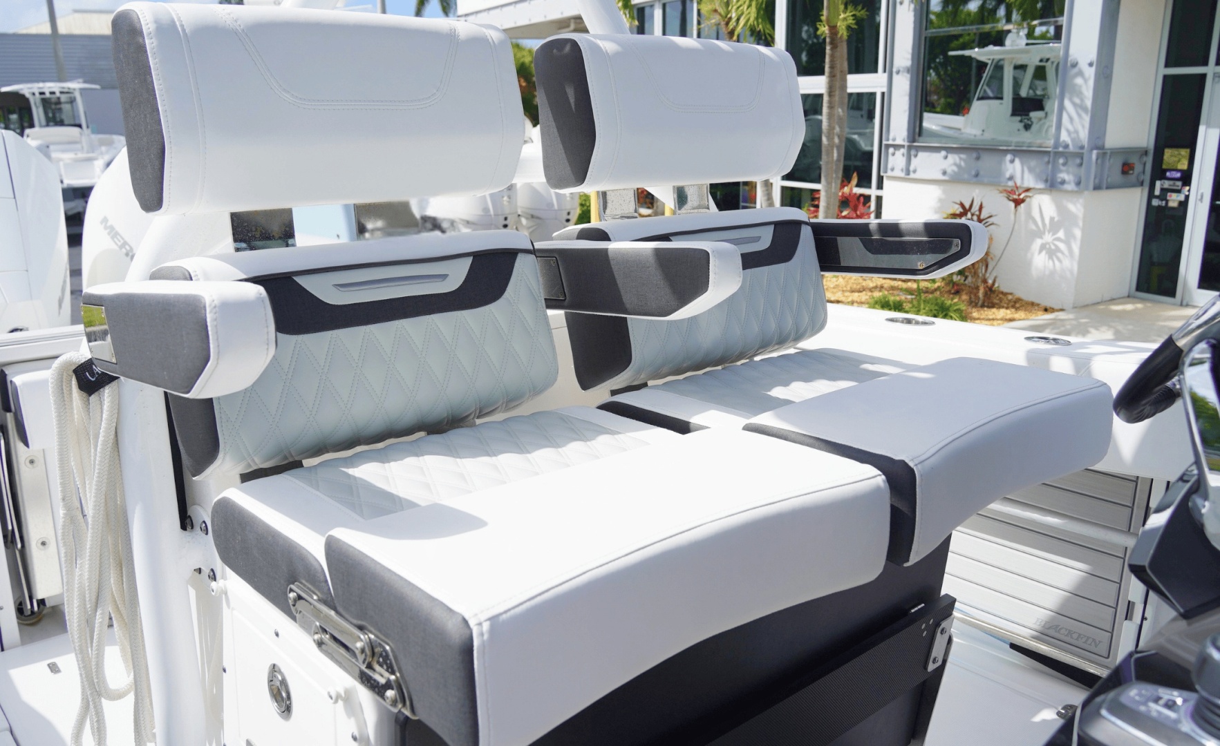 27ft Blackfin Yacht For Sale