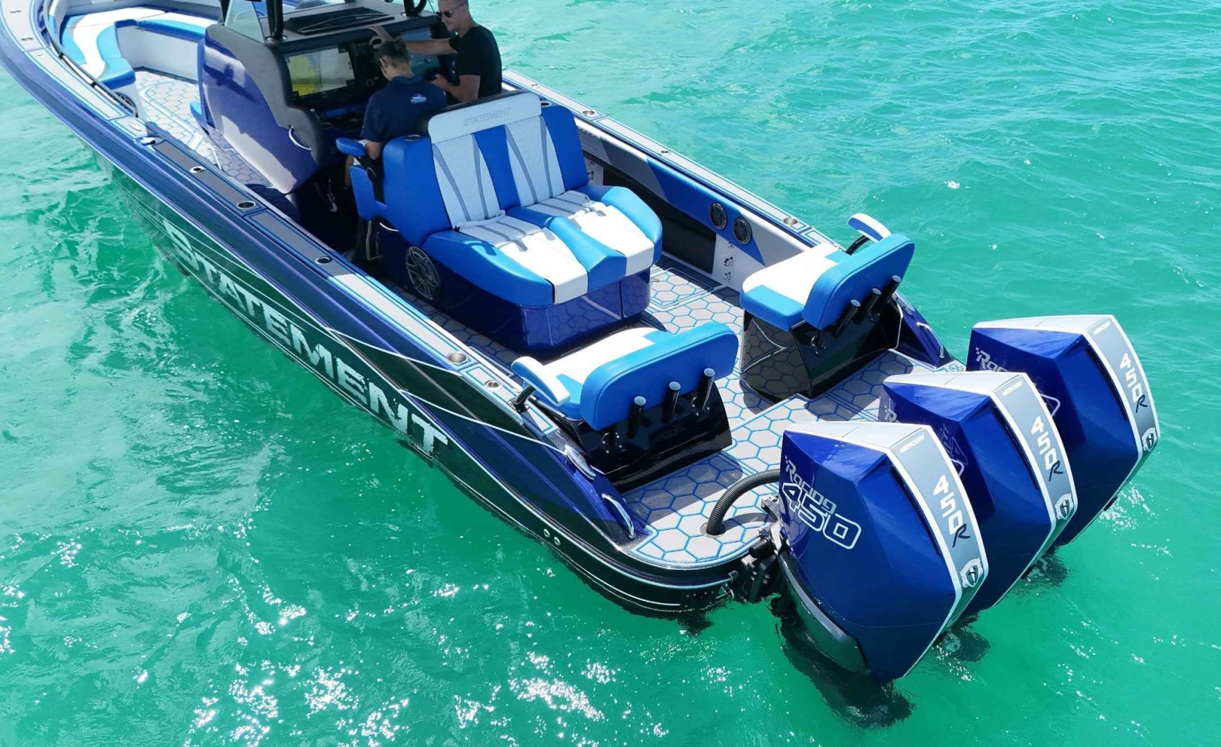 37ft Statement Yacht For Sale