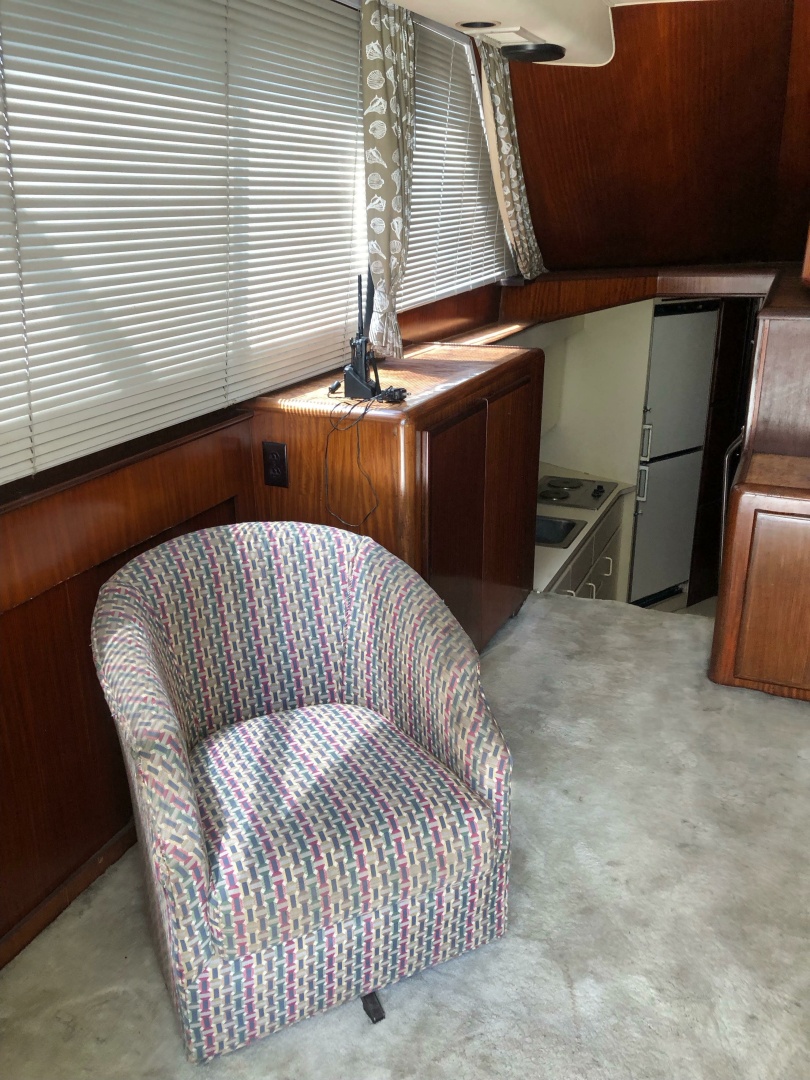 Megalodon 45ft Hatteras Yacht For Sale