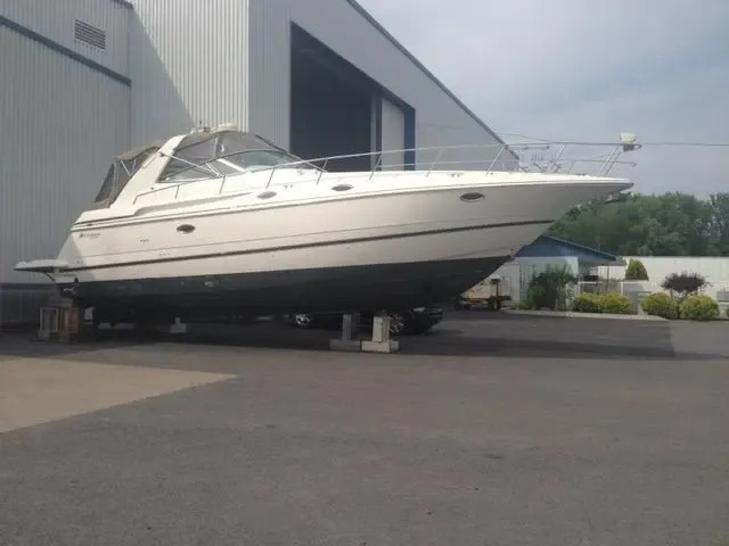 2002 Cruisers 3870