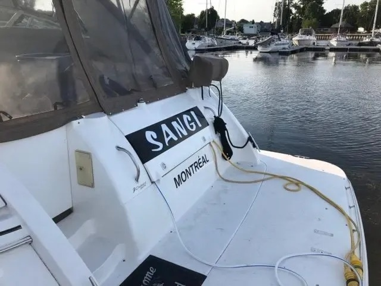 2002 Cruisers 3870