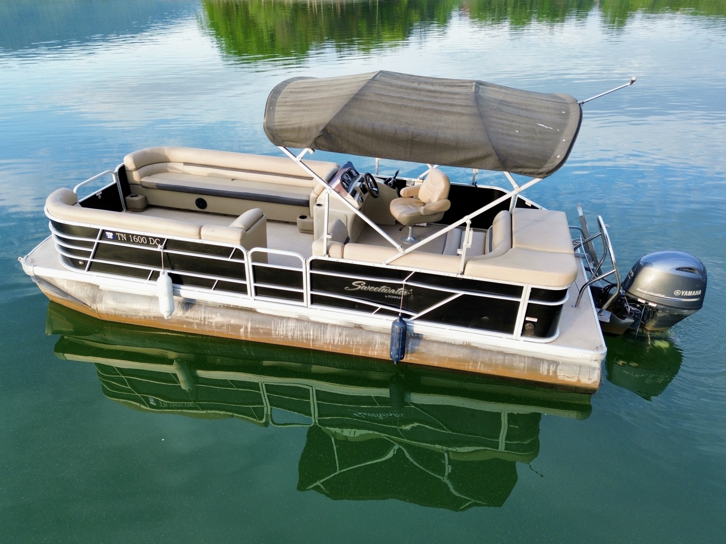 2019 Sweetwater 2386 Cruise Pontoon