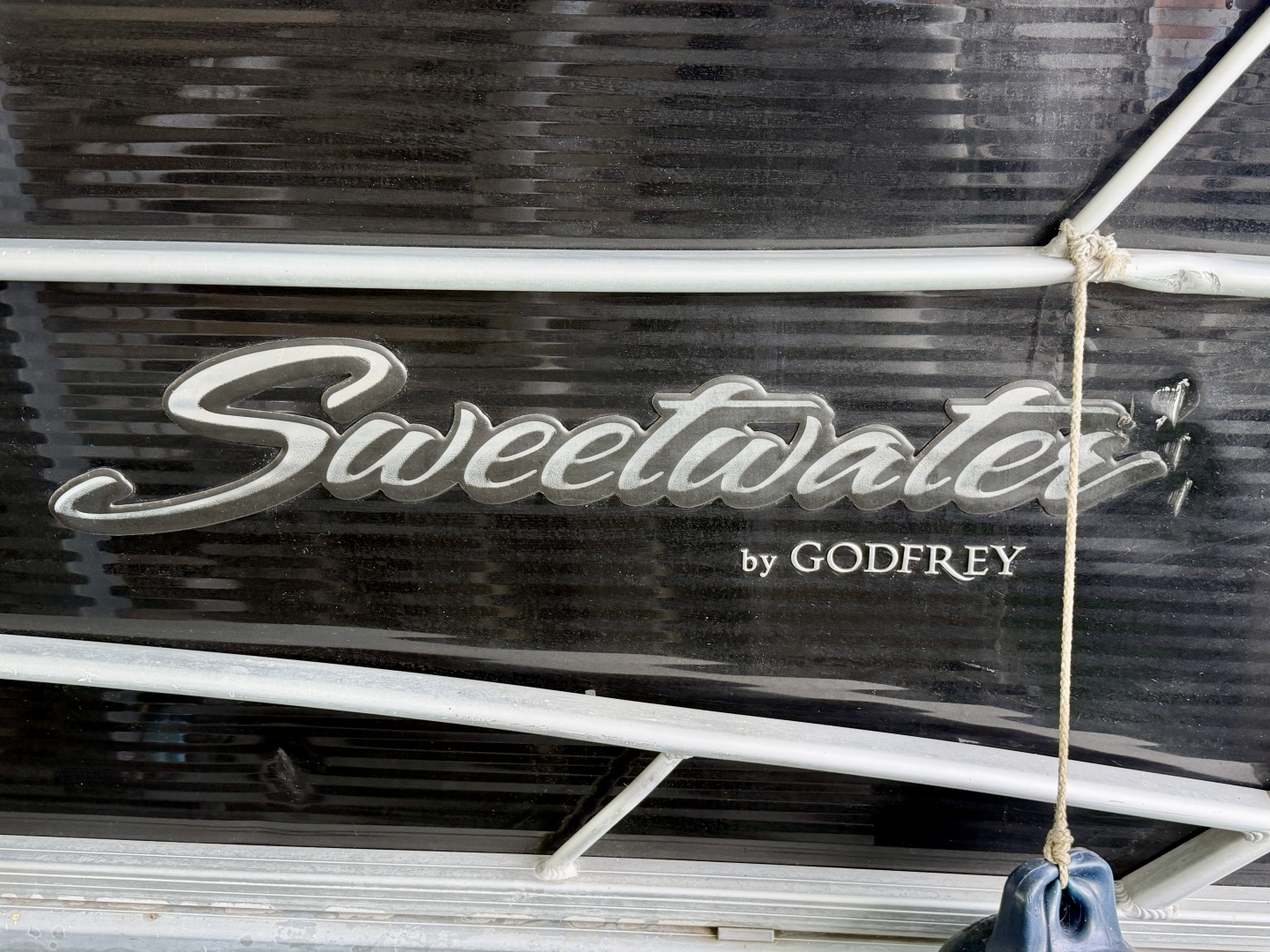 24ft Sweetwater Yacht For Sale