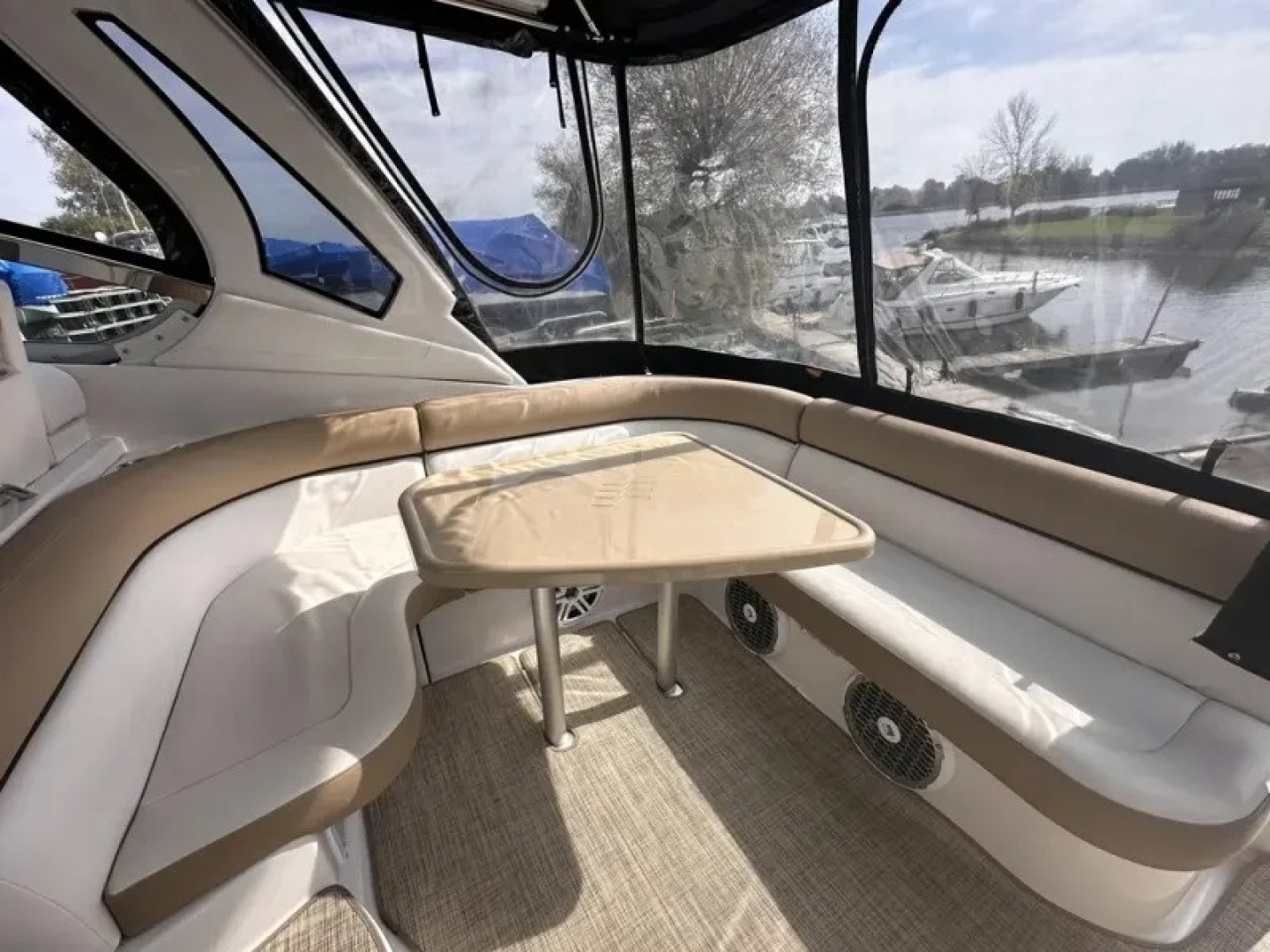 2015 Four Winns 375 Vista