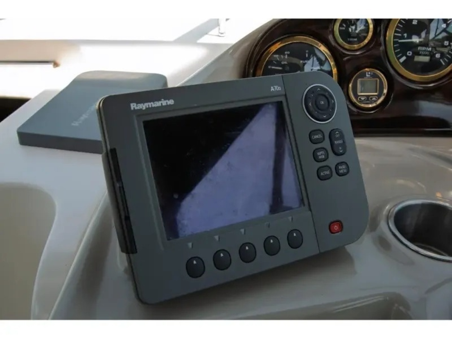 2003 Rinker Fieste Vee 342
