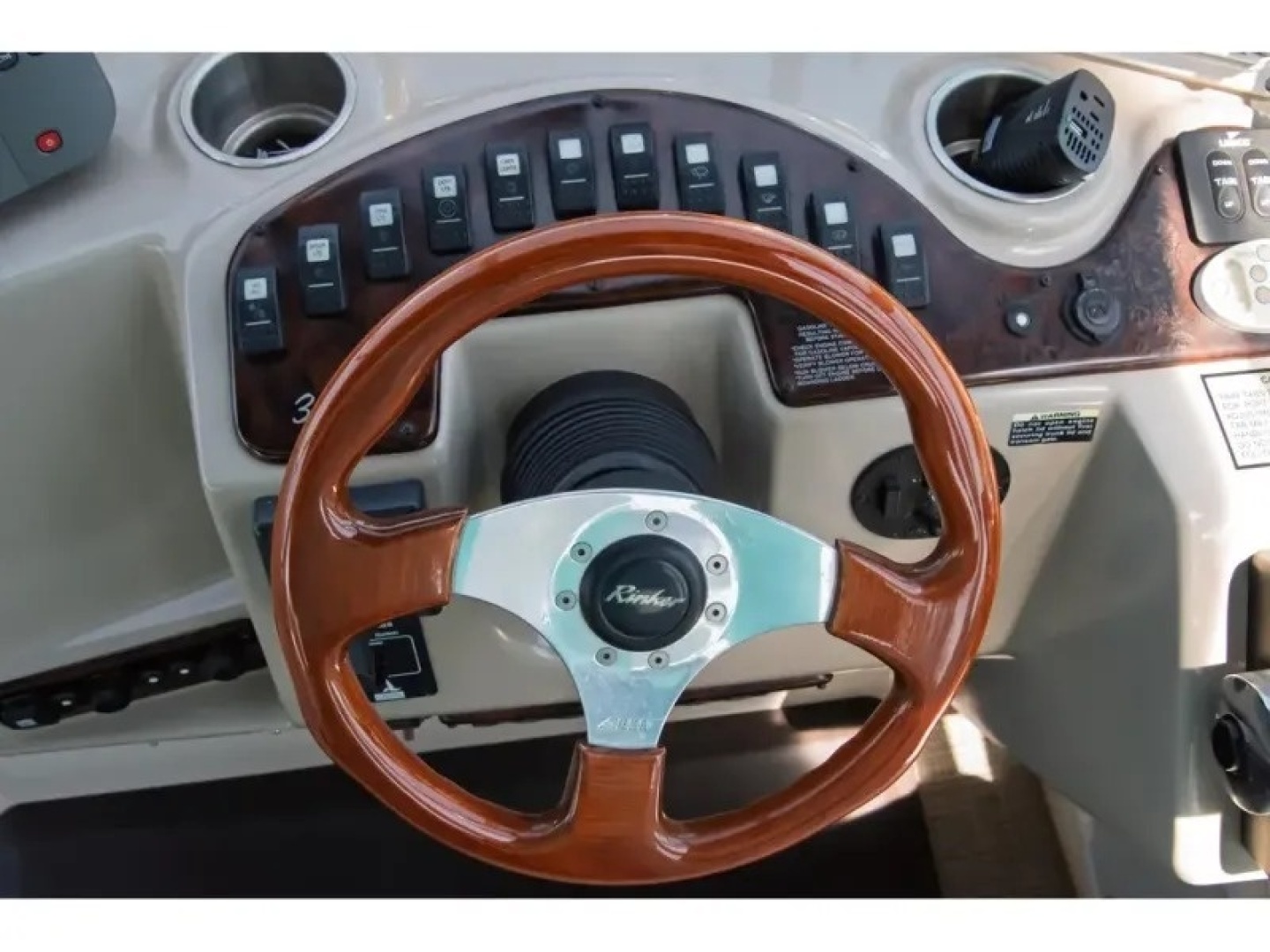 2003 Rinker Fieste Vee 342