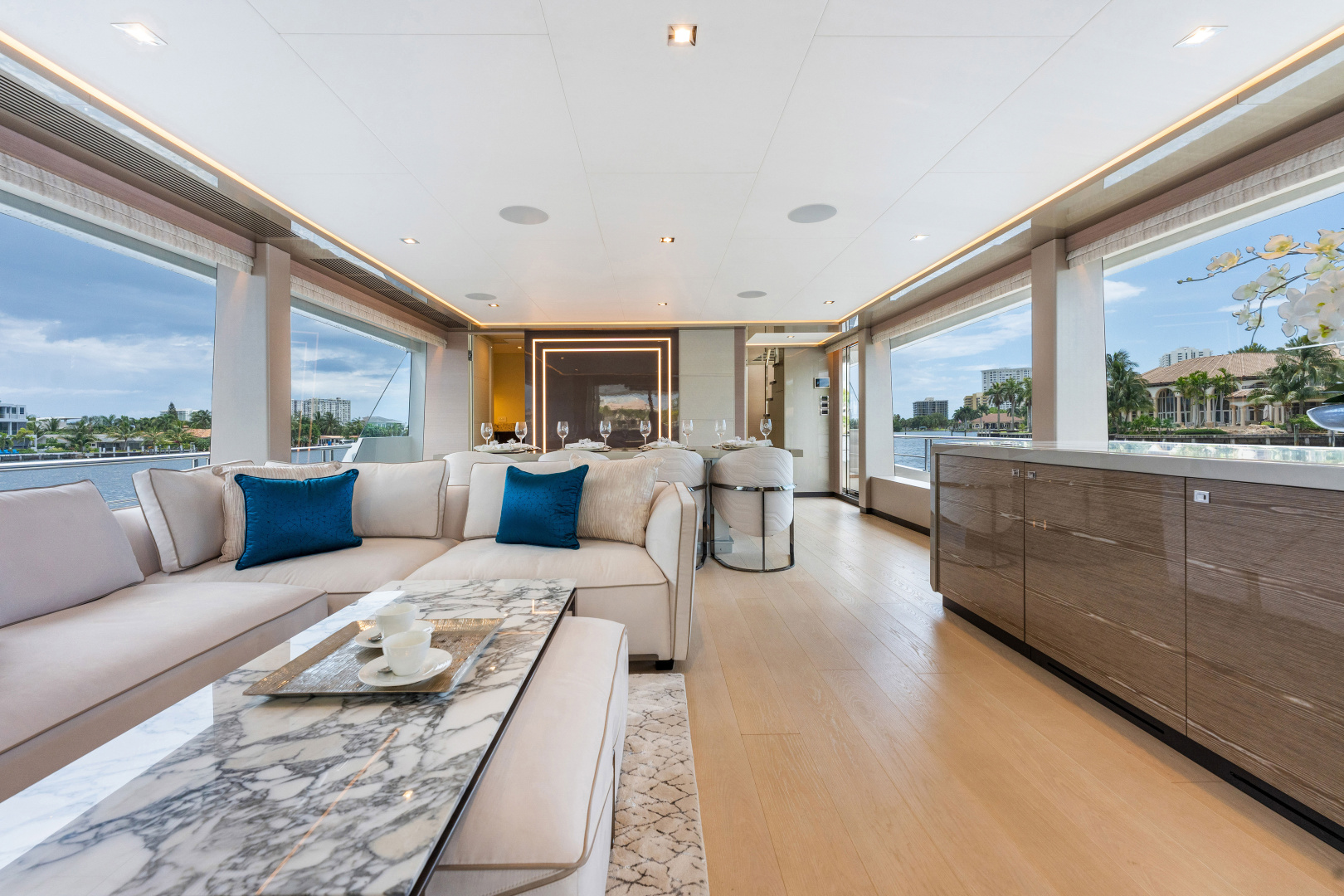 2023 Ocean Alexander 27R