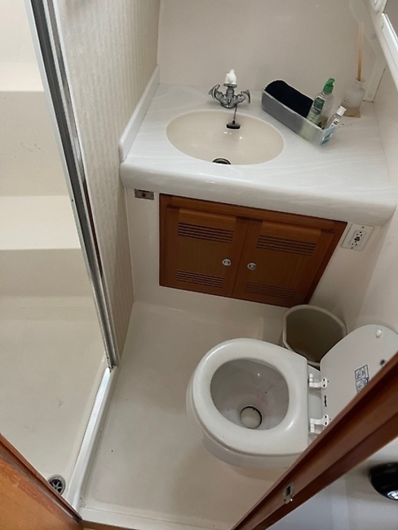Get Bent 35ft Cabo Yacht For Sale