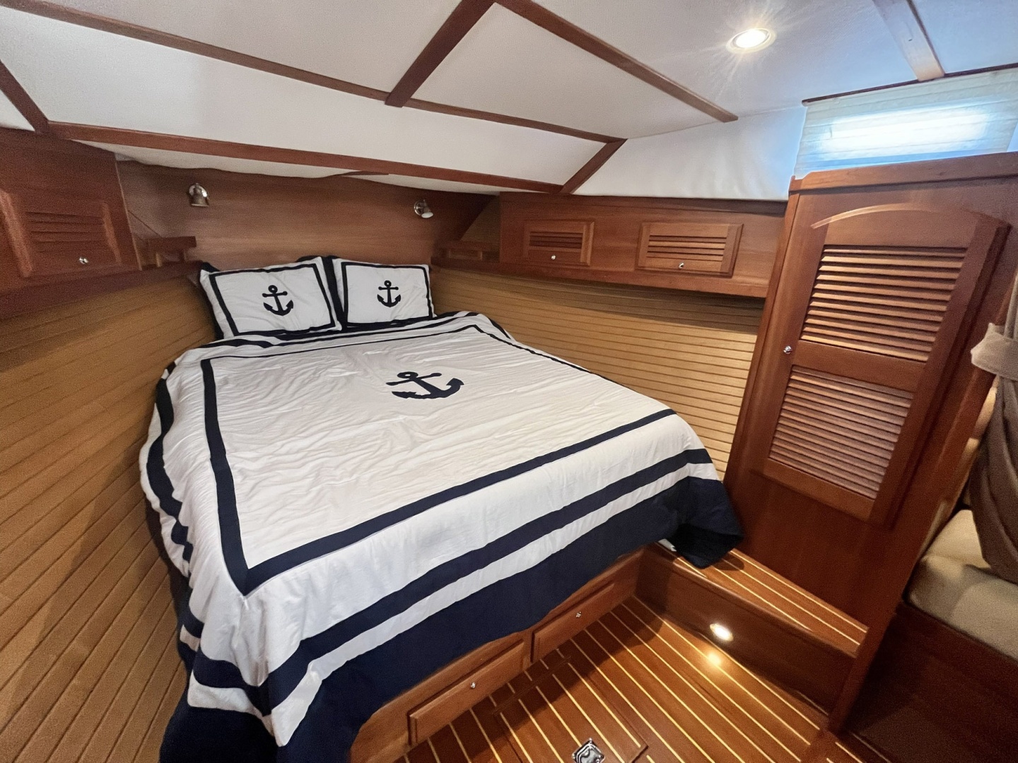 Gratitude 34ft Sabre Yacht For Sale